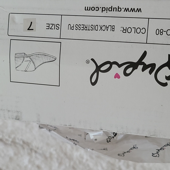 Qupid Pointy Toe Oxford Flat 1" Heel - Picture 7 of 7